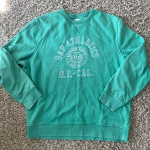 Vintage-looking GAP Crewneck Sweatshirt